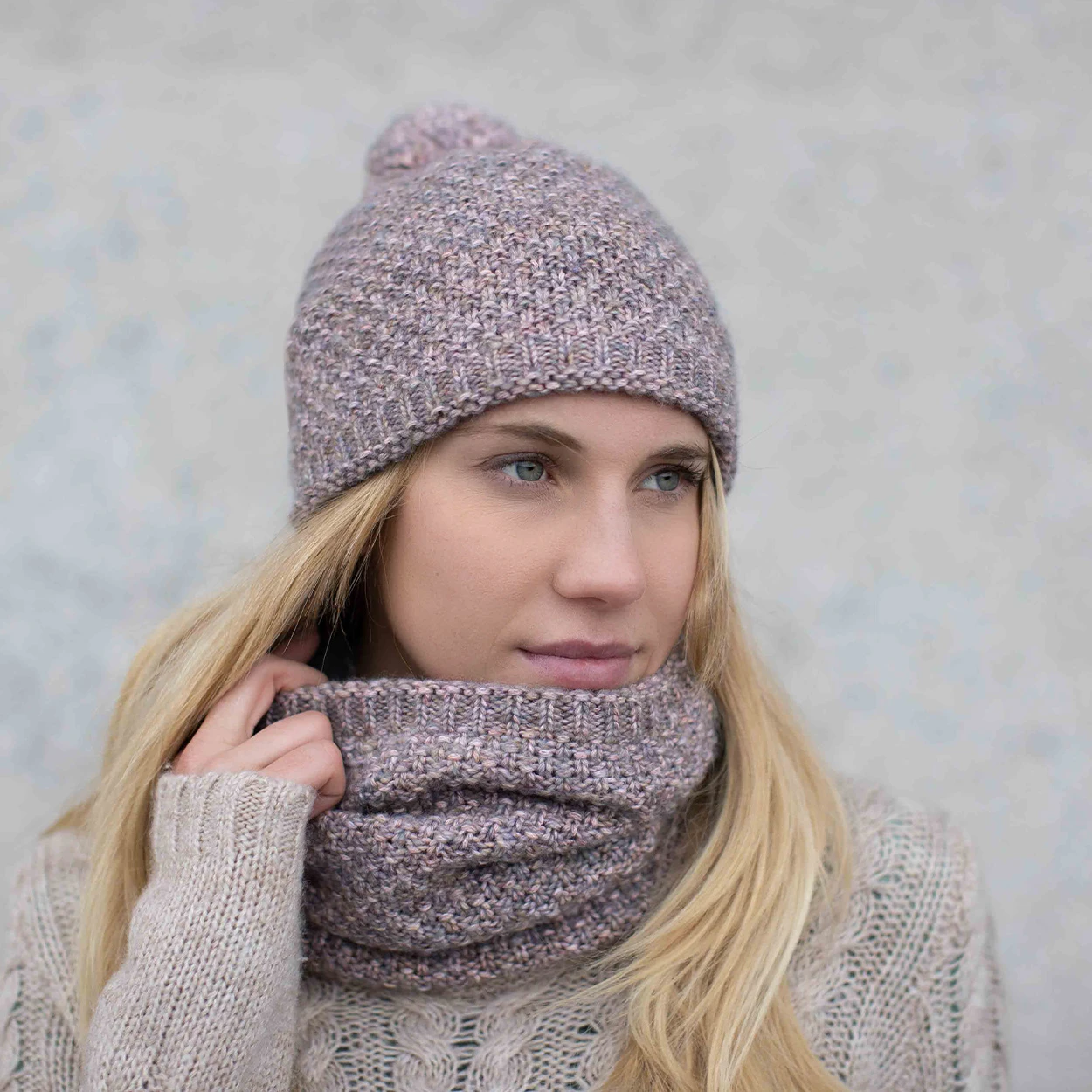 P.A.C. PAC Meldra Pom Beanie Turqoise 3 P.A.C. PAC Meldra Pom Beanie Turqoise – Bild 3